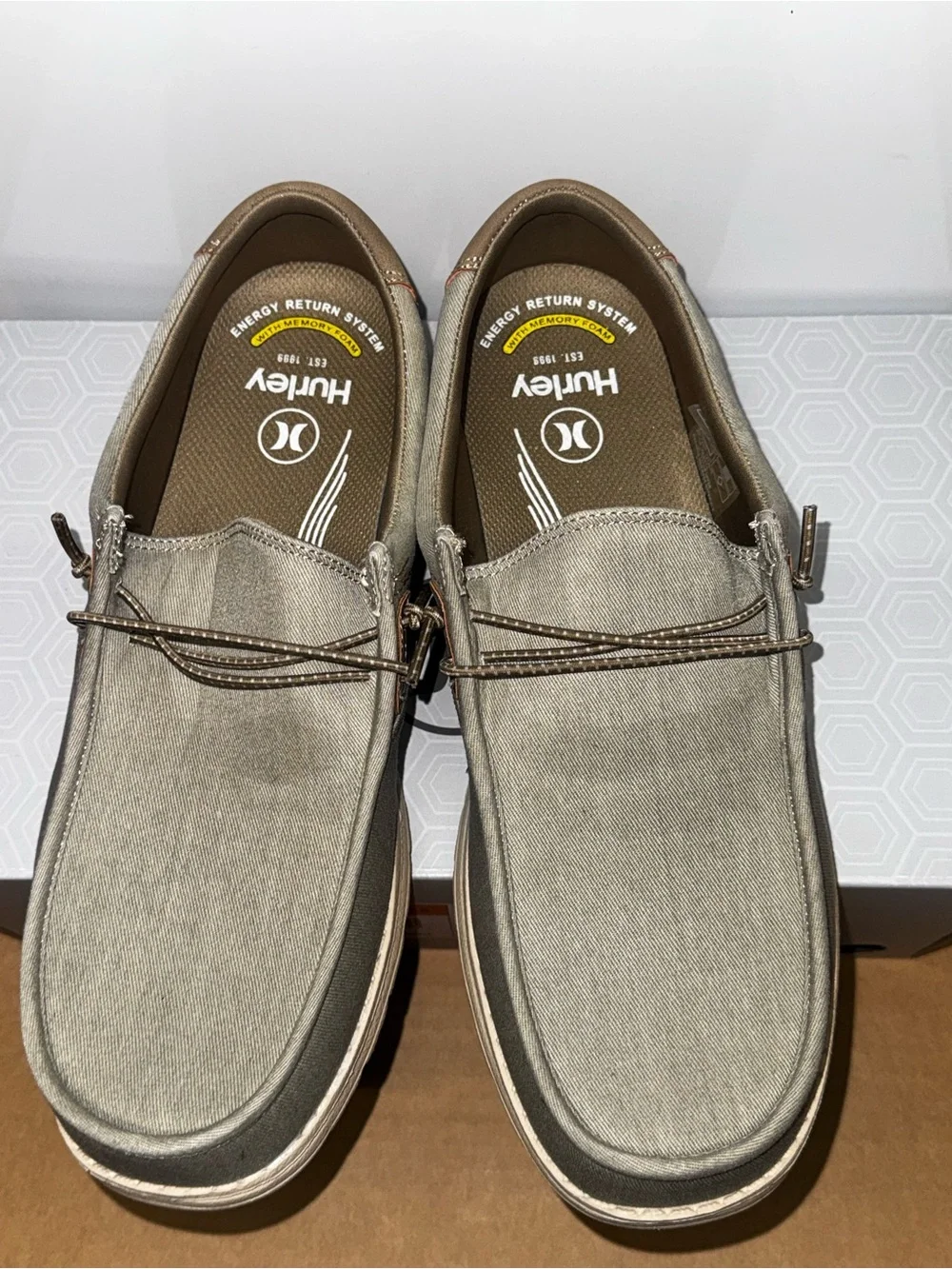 Hurley Nesota Men's Tan Moccasin Shoes 10.5 M Memory Foam Water Repellent
